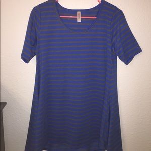 LuLaRoe Perfect Tee